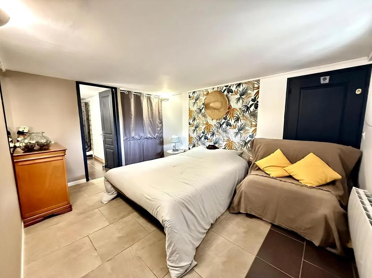 Appartement Jardin & Terrasse Ombragee - T2 Cozy Et Paisible à La Garde